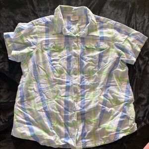 Columbia Women's Plaid Short Sleeve Shirt